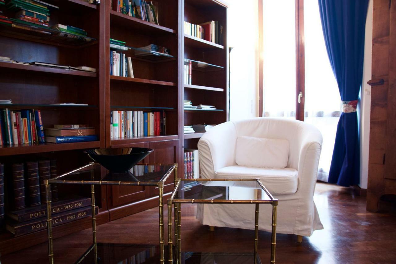 Luxury Central Flat River View Apartment Florence Exterior photo